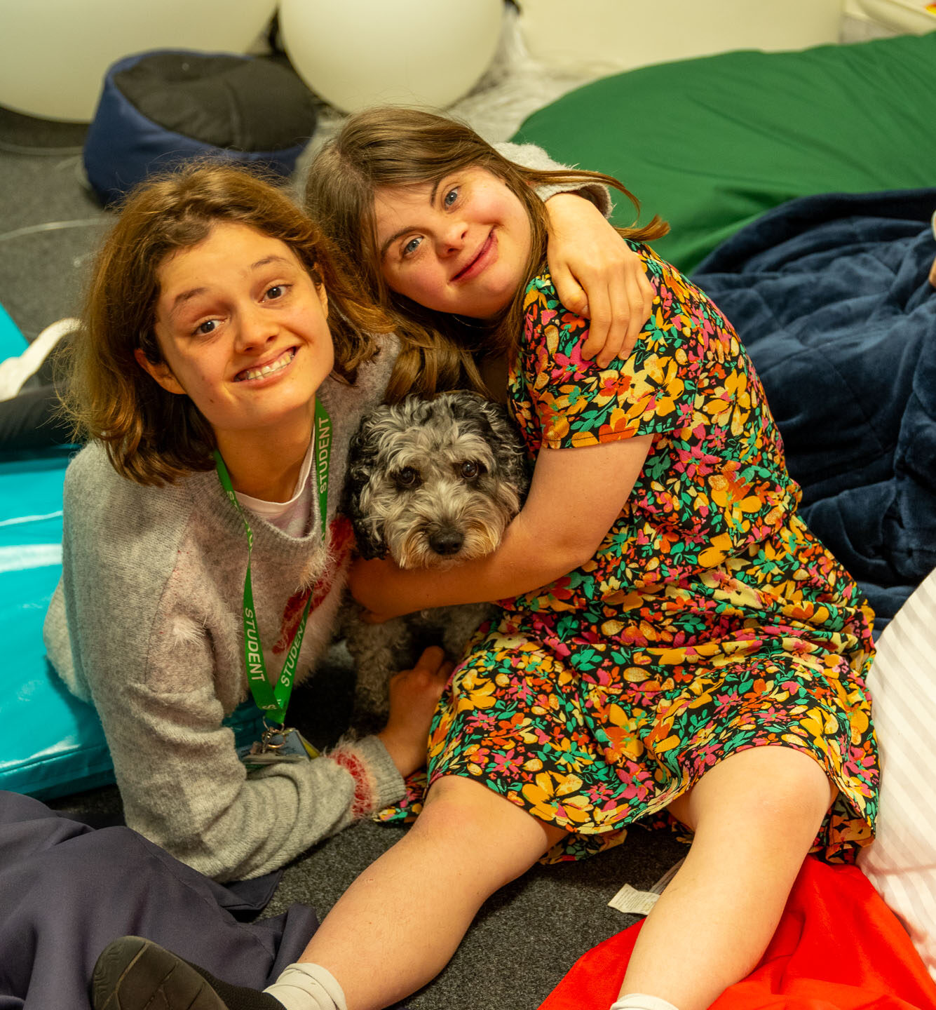 Two students in dog therapy
